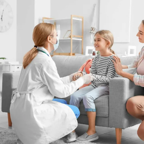 KCHH Mom Girl Doctor